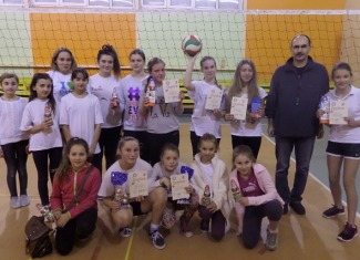 Mikołajkowy Turniej Mini Piłki Siatkowej