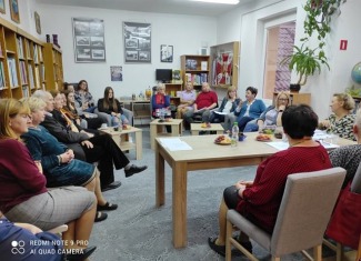 Ciekawe spotkanie w bibliotece